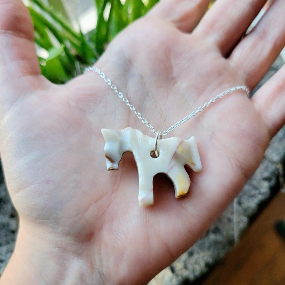 Vintage Silver Stone Horse Necklace - Picture 3 of 6